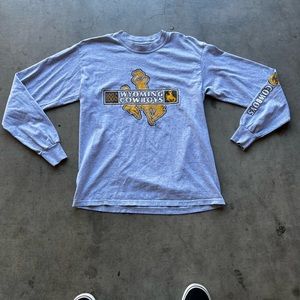 1886 Wyoming Cowboys Long Sleeve Tee Size Medium